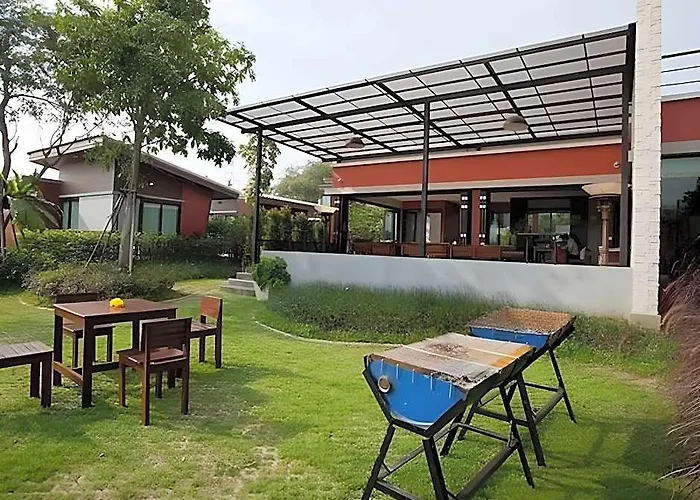 Varee Manust โรงแรม ดำเนินสะดวก